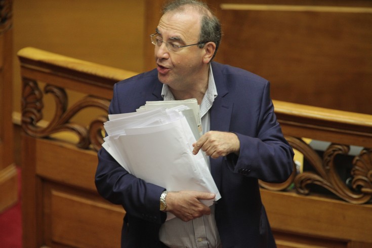 ÁÈÇÍÁ-ÂÏÕËÇ-Óõíåäñßáóç ôùí ôåóóÜñùí áñìüäéùí Åðéôñïðþí ôçò ÂïõëÞò, ç óõæÞôçóç ôïõ äåýôåñïõ íïìïó÷åäßïõ ìå ôá ðñïáðáéôïýìåíá ìÝôñá ôçò óõìöùíßáò ìå ôïõò åôáßñïõò ìíçìüíéï 3// Ï ÄÇÌÇÔÑÇÓ ÓÔÑÁÔÏÕËÇÓ ÂÏÕËÅÕÔÇÓ ÓÕÑÉÆÁ.(EUROKINISSI-ÐÁÍÁÃÏÐÏÕËÏÓ ÃÉÁÍÍÇÓ)