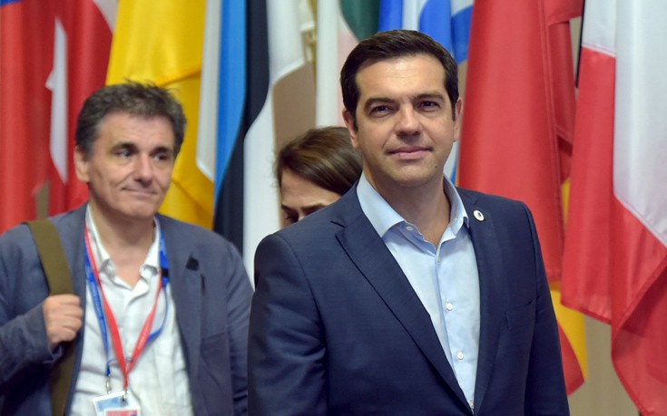 Τσίπρας: Η καρδιά μου ήθελε να σηκωθώ, να χτυπήσω τη γροθιά στο τραπέζι και να φύγω