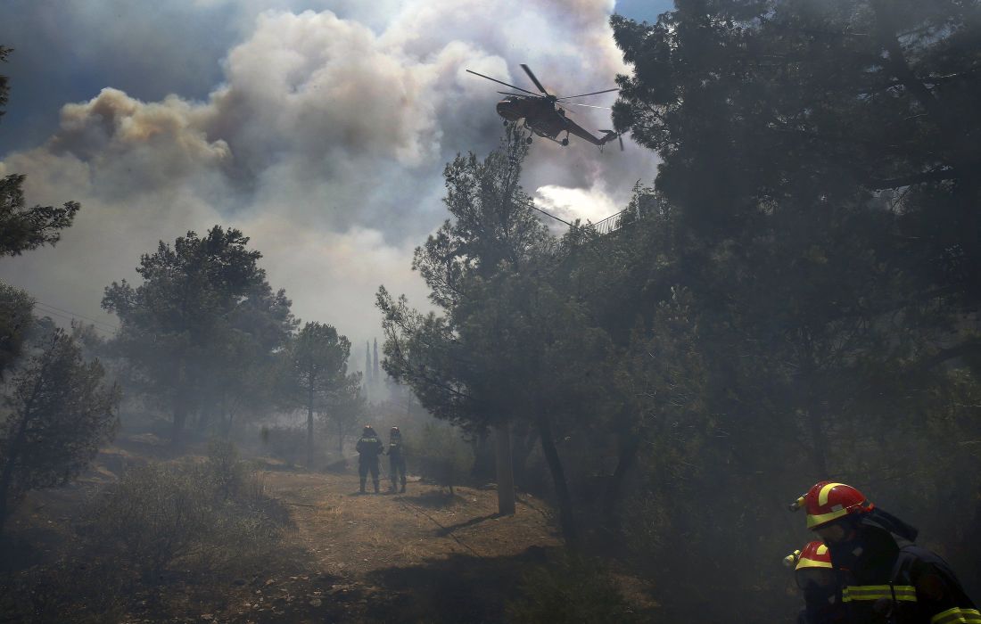 Δραματικές στιγμές σε έξι διαφορετικά μέτωπα πυρκαγιών