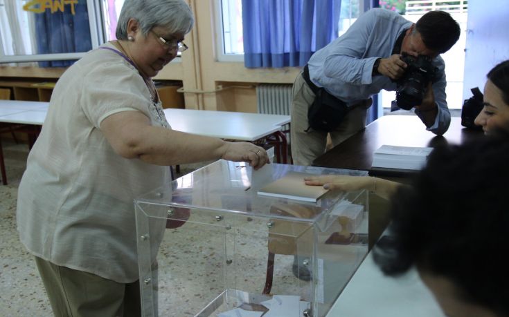 Χωρίς προβλήματα η εκλογική διαδικασία