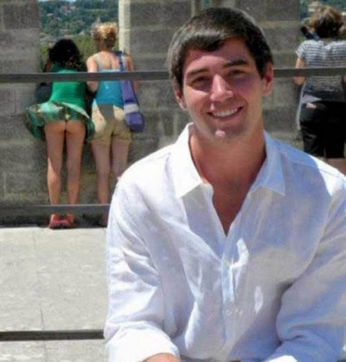 These-people-just-stole-the-spotlight-006