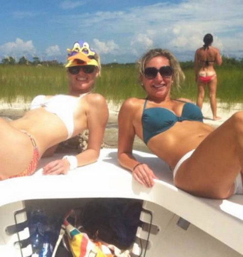 These-people-just-stole-the-spotlight-009