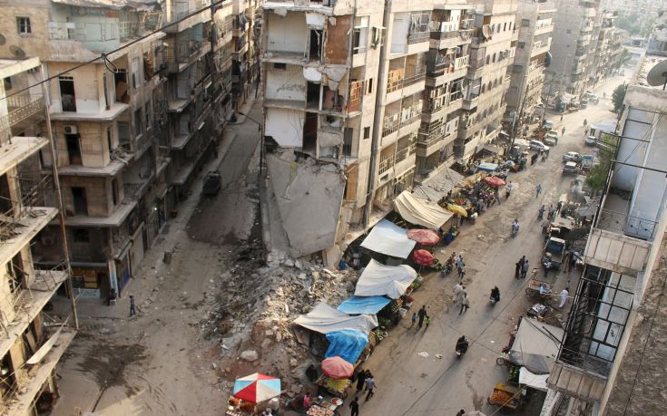 Η συριακή αντιπολίτευση αποφασίζει για τις ειρηνευτικές διαπραγματεύσεις