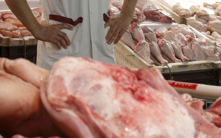 A butcher waits for customers at the central market in Athens, Greece, July 1, 2015. Greece's last-minute overtures to international creditors for financial aid on Tuesday were not enough to save the country from becoming the first developed economy to default on a loan with the International Monetary Fund. REUTERS/Christian Hartmann A butcher waits for customers at the central market in Athens, Greece, July 1, 2015. Greece's last-minute overtures to international creditors for financial aid on Tuesday were not enough to save the country from becoming the first developed economy to default on a loan with the International Monetary Fund. REUTERS/Christian Hartmann