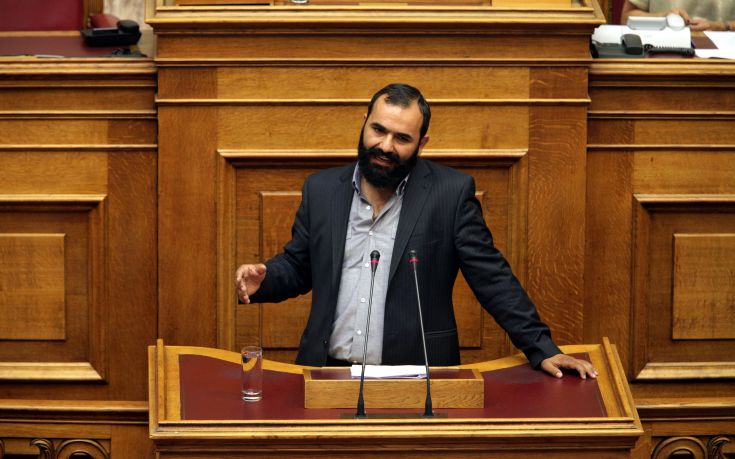 Δαμαβολίτης: Η χώρα πρέπει να προσπαθήσει εντός ευρώ