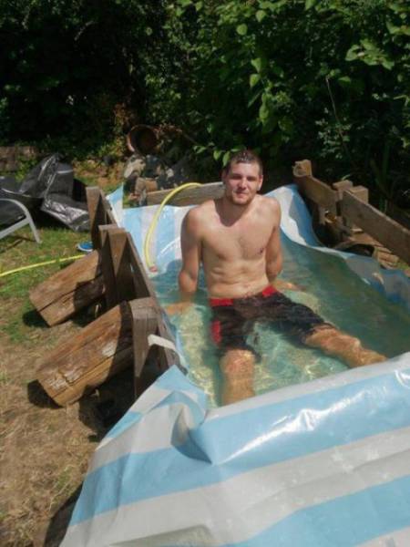 damn_its_hot_outside_640_02