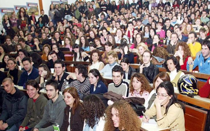 Διπλή εξεταστική για τους επί πτυχίω φοιτητές