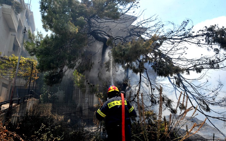 Η φωτιά στη Σητεία αποτέφρωσε 5.000 στρέμματα