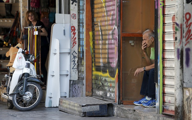 Εικόνες της Αθήνας μέσα από τον φωτογραφικό φακό