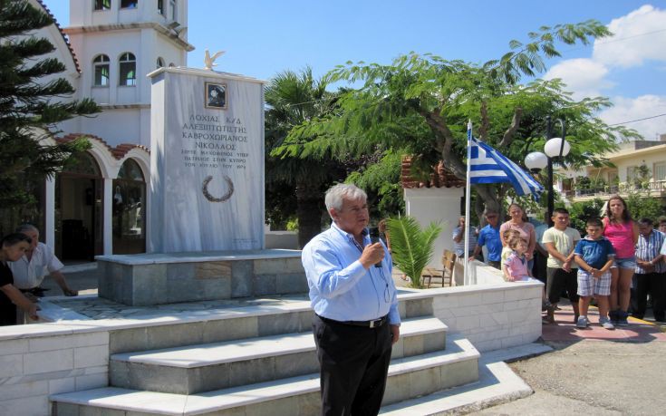 Έλληνες καταδρομείς που έπεσαν στην Κύπρο το 1974 τίμησαν οι Κρήτες