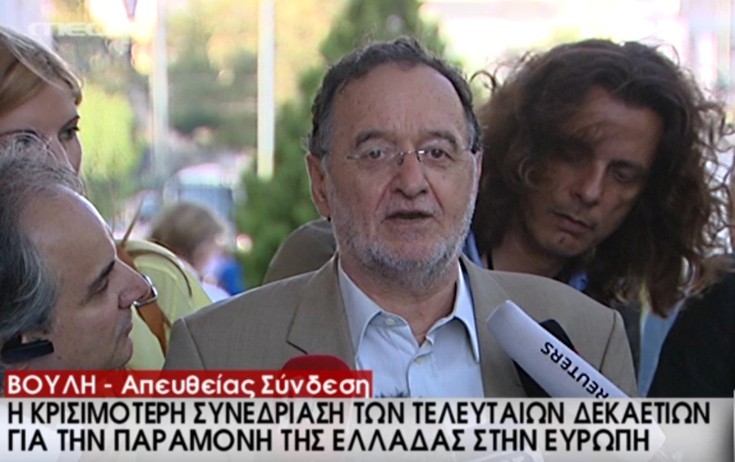 Λαφαζάνης: Δεν ψηφίζουμε τα μέτρα, αλλά στηρίζουμε την κυβέρνηση