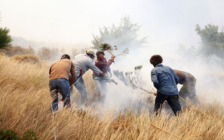 Άμεσα μέτρα για την στήριξη των πληγέντων από την πυρκαγιά στη Νεάπολη