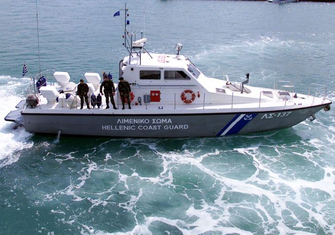 Τραγωδία στην Αίγινα με 3 νεκρούς και 3 τραυματίες από τη βύθιση σκάφους