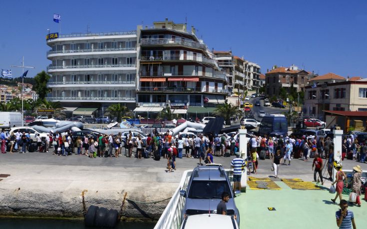 Τούρκοι τουρίστες στη Λέσβο για το τριήμερο του Μπαϊραμιού