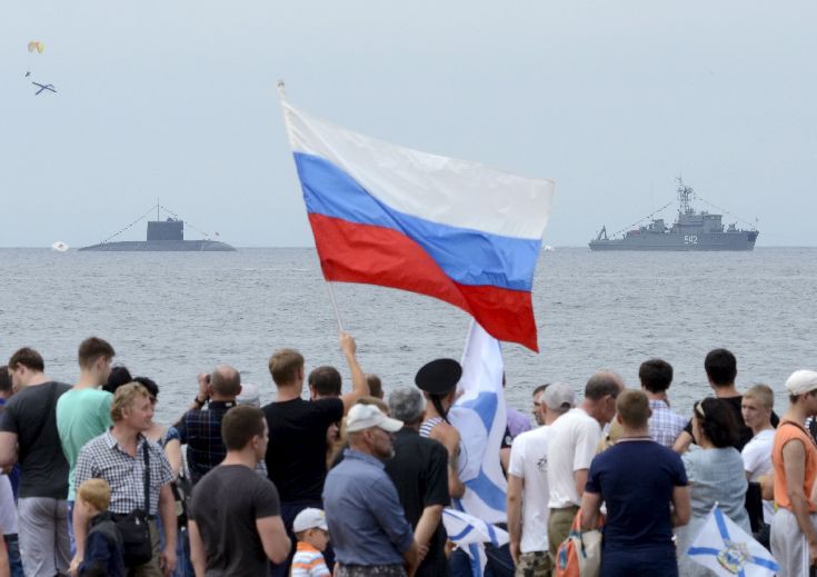 People gather to watch celebrations for Navy Day in Vladivostok People gather to watch celebrations for Navy Day in Vladivostok