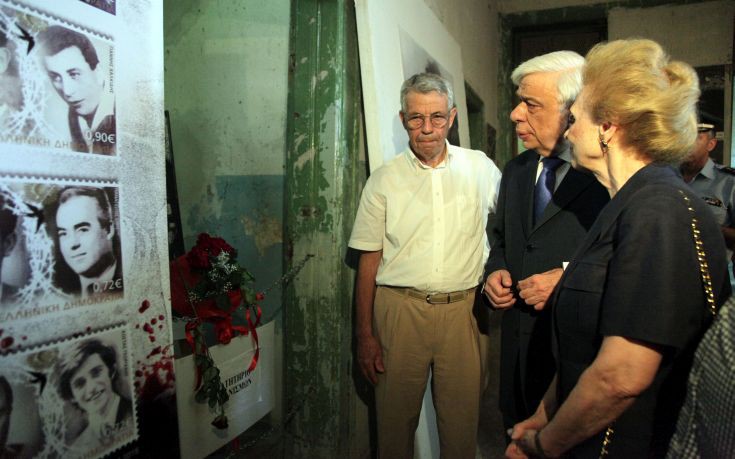 ÁÈÇÍÁ-Óôçí åêäÞëùóç ìíÞìçò ãéá ôçí êáôÜññåõóç ôçò äéêôáôïñßáò ï ÐôÄ Ðñïêüðçò Ðáõëüðïõëïò ðïõ äéïñãáíþíåé ï Óýíäåóìïò ÖõëáêéóèÝíôùí êáé ÅîïñéóèÝíôùí Áíôéóôáóéáêþí - ÓÖÅÁ, óôï ÐÜñêï Åëåõèåñßáò (ðñþçí ÅÁÔ ÅÓÁ).(EUROKINISSI-ÐÁÍÁÃÏÐÏÕËÏÓ ÃÉÁÍÍÇÓ) ÁÈÇÍÁ-Óôçí åêäÞëùóç ìíÞìçò ãéá ôçí êáôÜññåõóç ôçò äéêôáôïñßáò ï ÐôÄ Ðñïêüðçò Ðáõëüðïõëïò ðïõ äéïñãáíþíåé ï Óýíäåóìïò ÖõëáêéóèÝíôùí êáé ÅîïñéóèÝíôùí Áíôéóôáóéáêþí - ÓÖÅÁ, óôï ÐÜñêï Åëåõèåñßáò (ðñþçí ÅÁÔ ÅÓÁ).(EUROKINISSI-ÐÁÍÁÃÏÐÏÕËÏÓ ÃÉÁÍÍÇÓ)