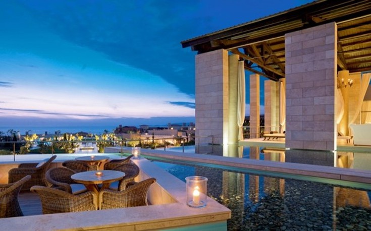 Romanos Ionian Exclusive: Οι απόλυτες διακοπές…