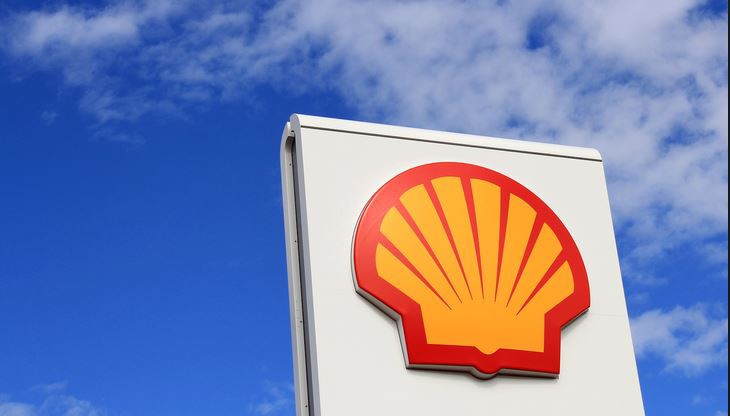 Η Shell προχωρά στην περικοπή επιπλέον 2.200 θέσεων εργασίας