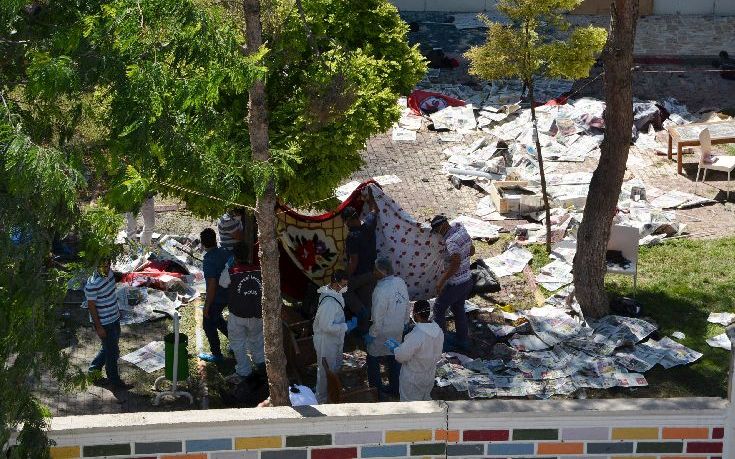 Η συγκλονιστική φωτογραφία από την επίθεση στο Σουρούτς