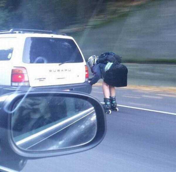 weird-things-seen-while-commuting-27