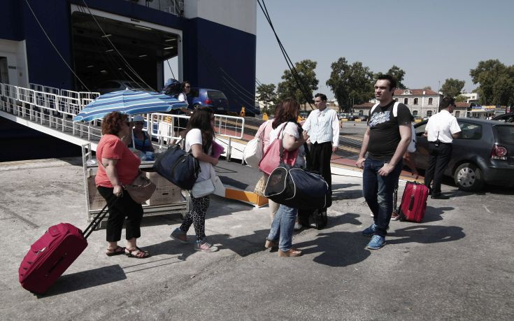 Πάνω από 32.000 έφυγαν χθες για το Πάσχα