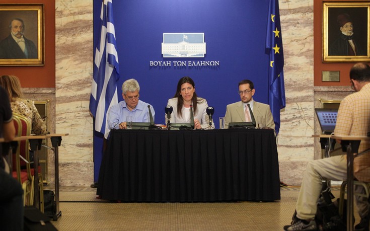 Επιμένουν στην κόντρα Κωνσταντοπούλου – Παππάς