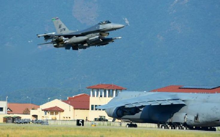 Οι ΗΠΑ ρίχνουν έξι F-16 στη μάχη κατά του Ισλαμικού Κράτους