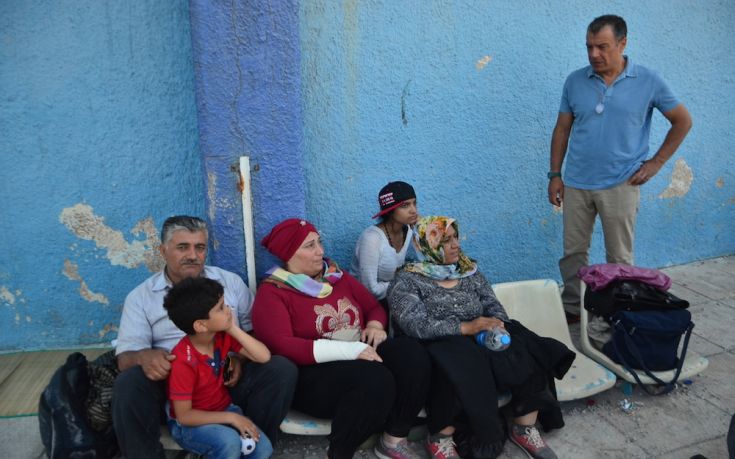 Συζήτηση στη Βουλή για το μεταναστευτικό ζητά ο Θεοδωράκης