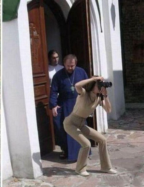 Guys-who-were-caught-red-handed-005