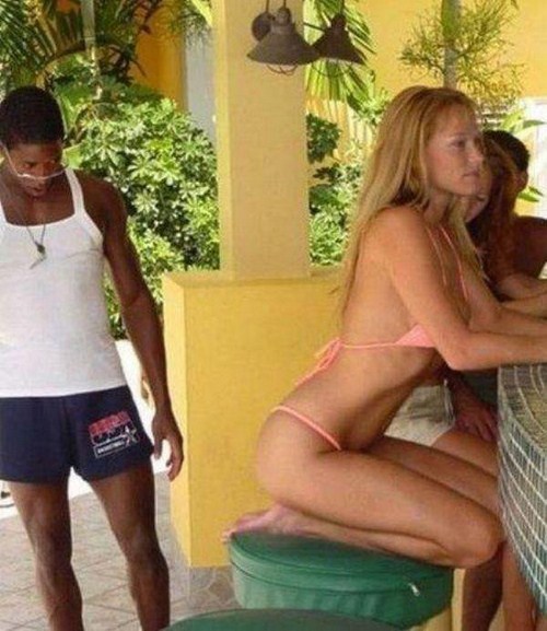 Guys-who-were-caught-red-handed-010