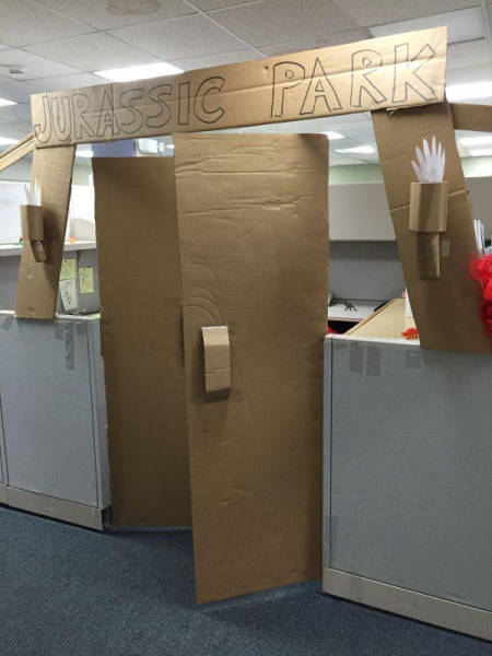 all_workdays_have_moments_like_these_640_08