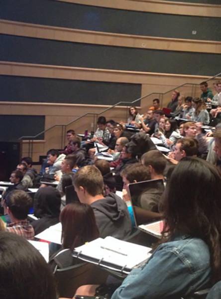 can_you_spot_the_odd_one_out_640_05