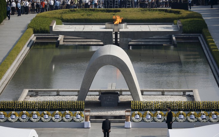 Τη μνήμη των νεκρών από την ατομική βόμβα στη Χιροσίμα τίμησε η Ιαπωνία