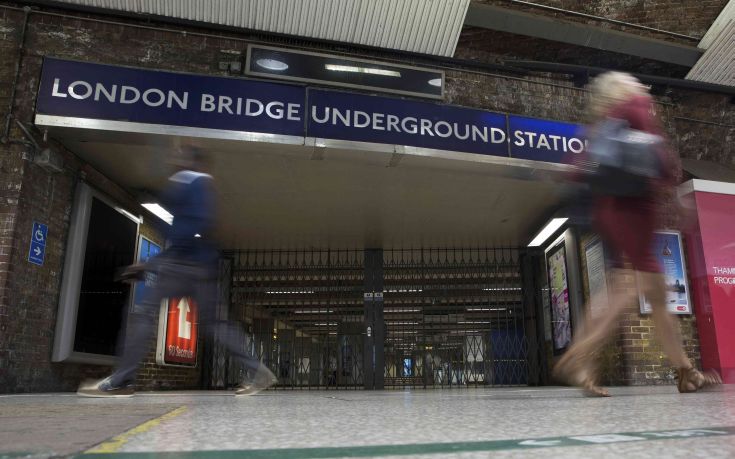 «Τρομοκρατική ενέργεια η χθεσινοβραδινή επίθεση με μαχαίρι στο μετρό του Λονδίνου»
