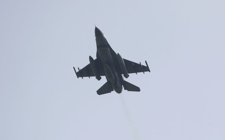 Τουρκικά F-16 πέταξαν και πάλι πάνω από τις Οινούσες