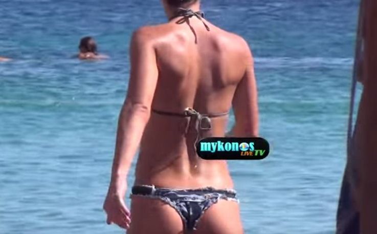 Η Ρωσίδα με το… σκισμένο τζιν