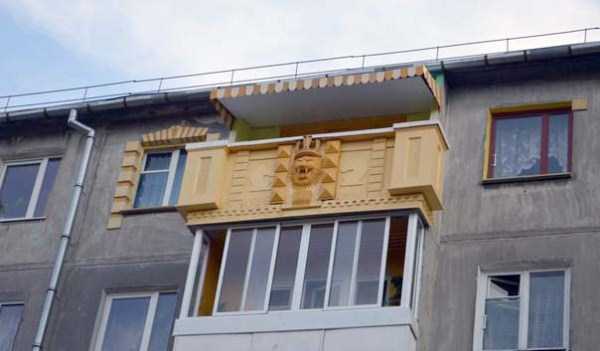 weird-balconies-1