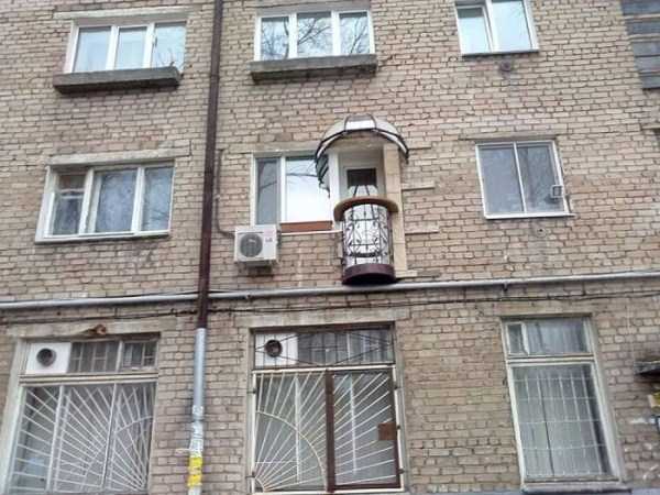 weird-balconies-5