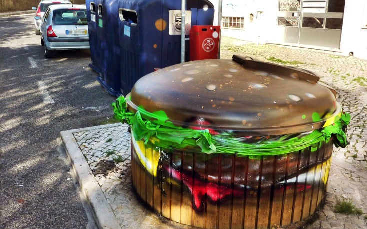 Όταν σκουπιδοτενεκέδες αλλάζουν την εικόνα της πόλης