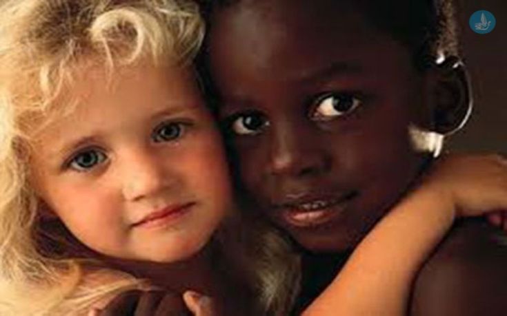 Ένα μήνυμα κατά του ρατσισμού από τον θίασο «Ανάσα»