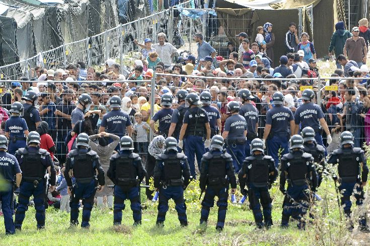 Μετανάστες διέφυγαν από καταυλισμό στην Ουγγαρία