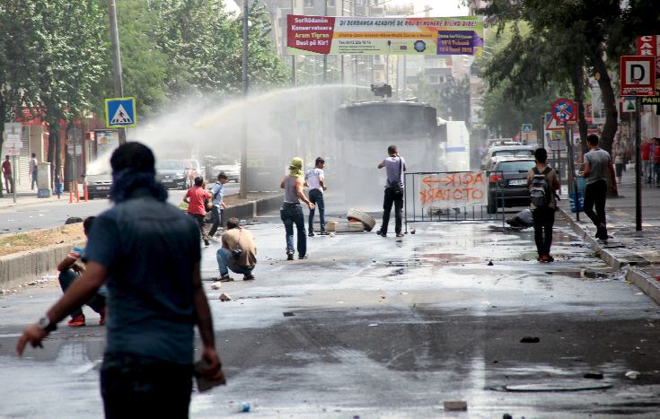 Καζάνι που βράζει η Τουρκία