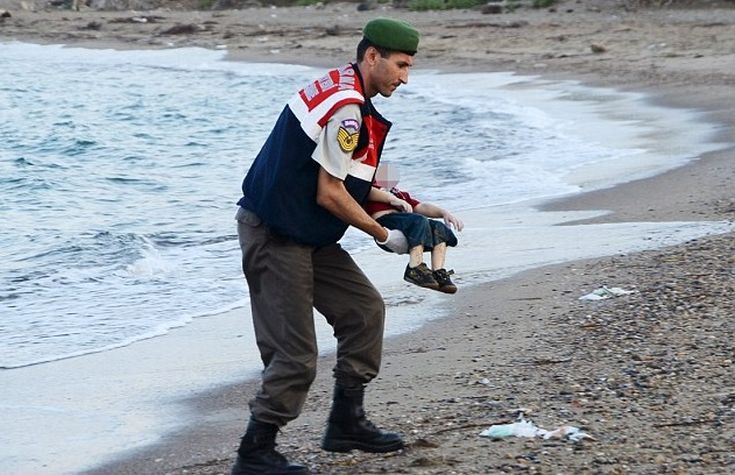 «Τα νεκρά βρέφη και παιδιά δεν αγγίζουν την ανύπαρκτη ευαισθησία της ΕΕ»
