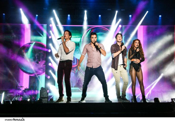 Boys+Noise & Ελένη Φουρέιρα on stage