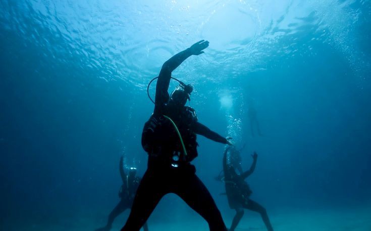Στο Σούνιο η πρώτη υποβρύχια χορευτική παράσταση