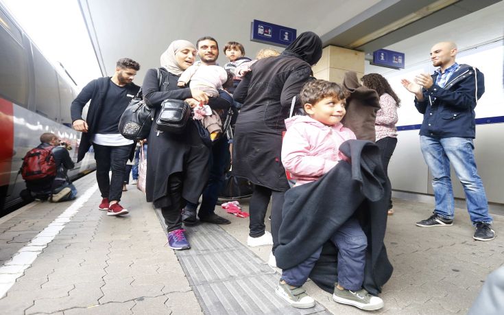 Αυστηρότερους κανόνες για τη χορήγηση ασύλου ετοιμάζει η Αυστρία