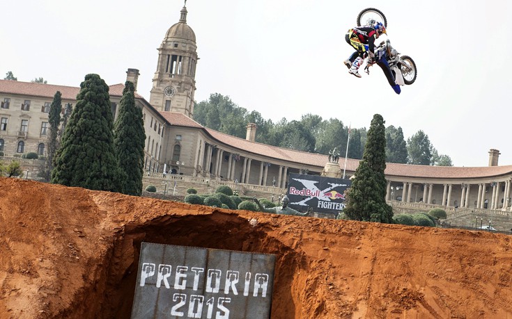 Νικητής ο Pagès στον τελικό του Red Bull X-Fighters στην Πρετόρια