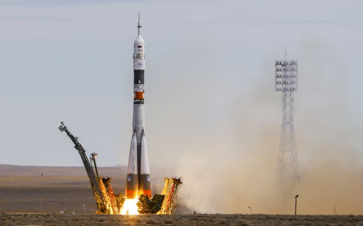 The Soyuz TMA-18M spacecraft carrying the crew of Aidyn Aimbetov of Kazakhstan, Sergei Volkov of Russia and Andreas Mogensen of Denmark blasts off from the launch pad at the Baikonur cosmodrome, Kazakhstan, September 2, 2015. REUTERS/Shamil Zhumatov The Soyuz TMA-18M spacecraft carrying the crew of Aidyn Aimbetov of Kazakhstan, Sergei Volkov of Russia and Andreas Mogensen of Denmark blasts off from the launch pad at the Baikonur cosmodrome, Kazakhstan, September 2, 2015. REUTERS/Shamil Zhumatov