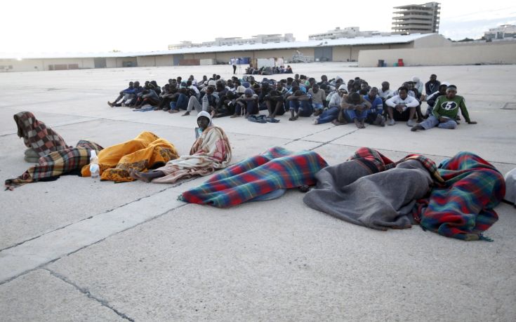 Διεθνής Αμνηστία: Κακομεταχείριση προσφύγων και μεταναστών στη Λιβύη