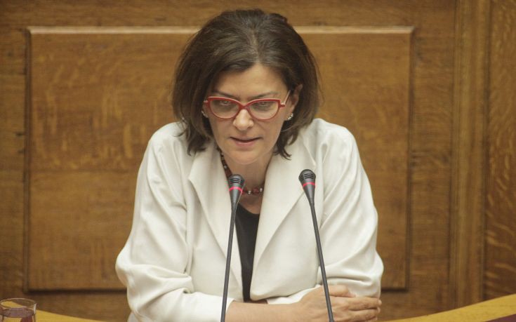Μέτρα για την τόνωση της απασχόλησης εξήγγειλε η Αντωνοπούλου